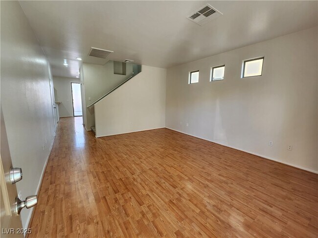 Building Photo - 9664 Villa La Mora Ave