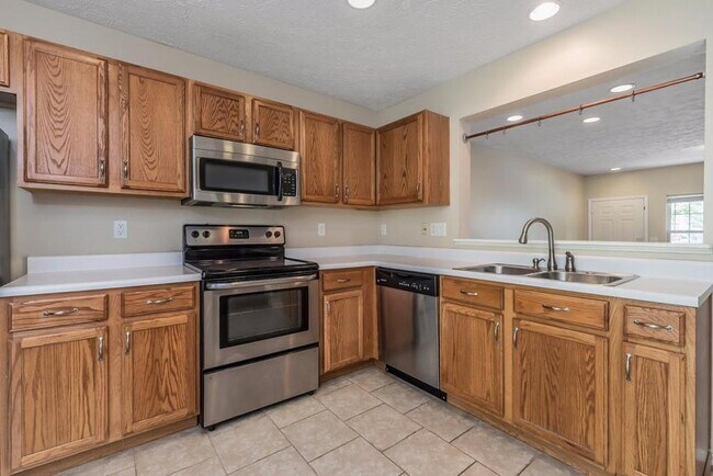 Building Photo - 4082 Spanish Bay Dr