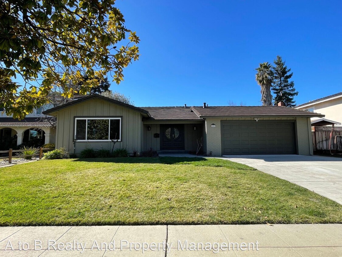 Primary Photo - 4 br, 2 bath House - 5853 Antigua Dr