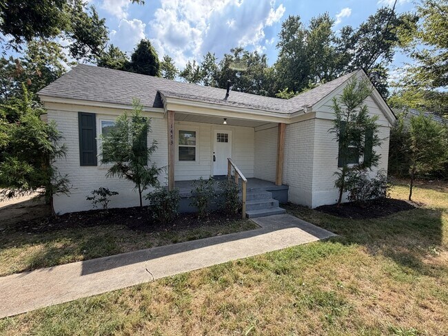 Photo - 1473 Oberle Avenue House