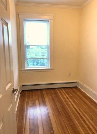 Foto del edificio - 19 Fairbanks St