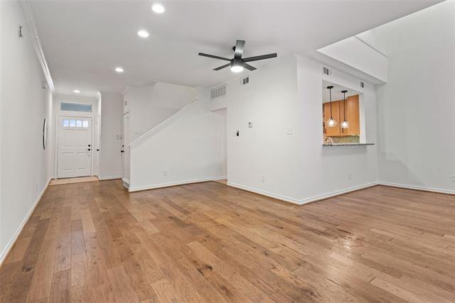 Foto del edificio - 6015 Oram St