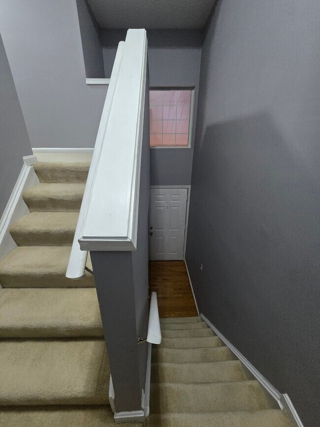 Foto del edificio - 9240 Cardinal Forest Ln