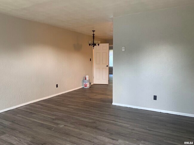 Foto del edificio - 3116 N Molleck Dr