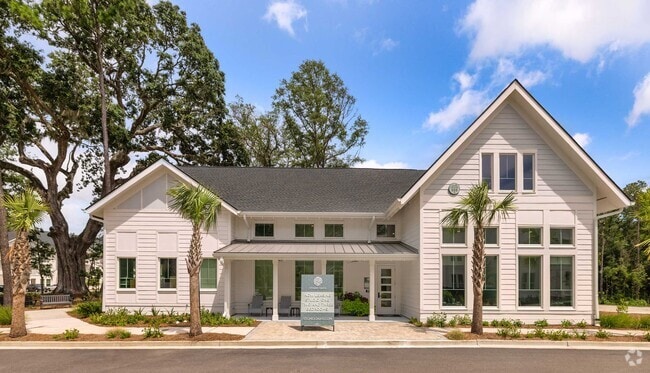 Building Photo - Stono Oaks