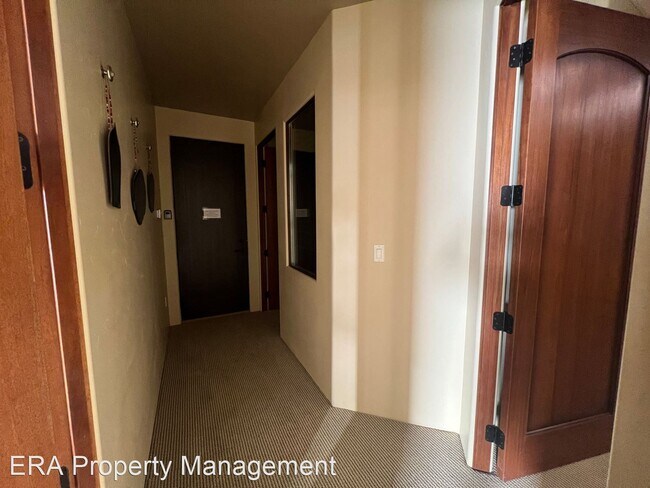 Building Photo - 1 br, 1 bath House - 2069 N Main St. #105B