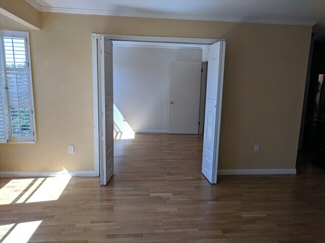 Photo - 1272 Rhode Island St Apartment