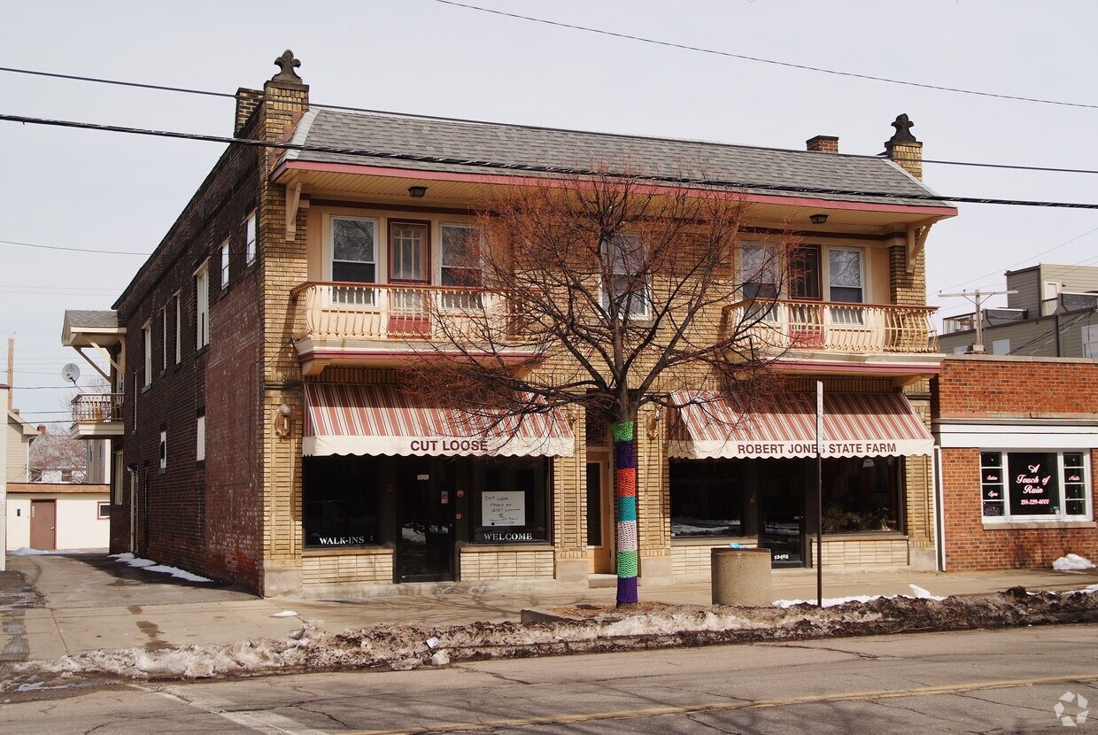 Primary Photo - 12401 Larchmere Blvd