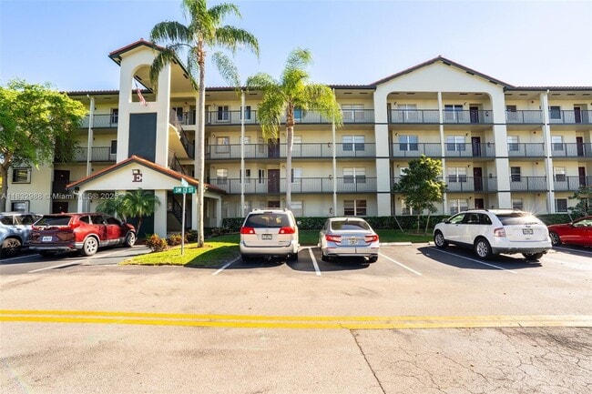 Building Photo - 12900 SW 13th St
