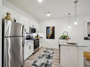 Building Photo - Ardmore Meadows