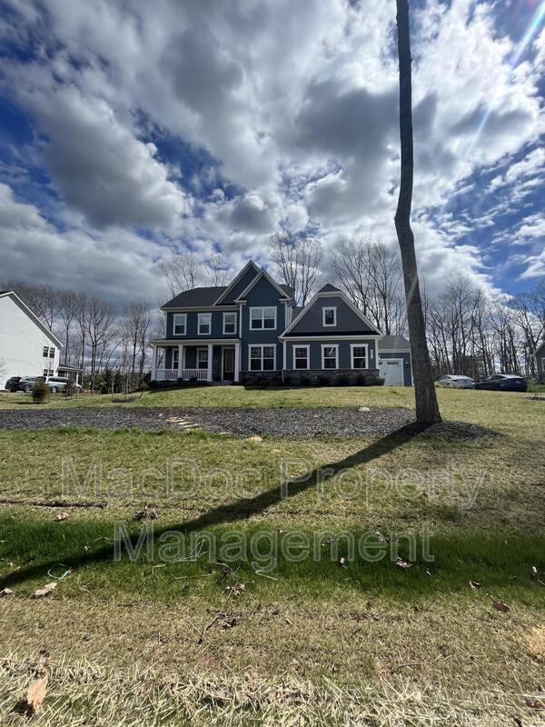 Building Photo - 10912 Canterbury Ct