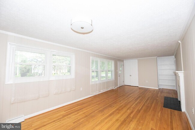 Foto del edificio - 2629 Blue Ridge Terrace