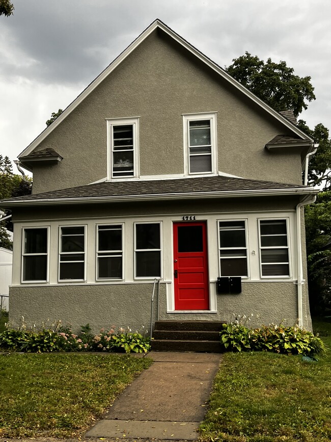 Building Photo - 1711 3rd Ave N