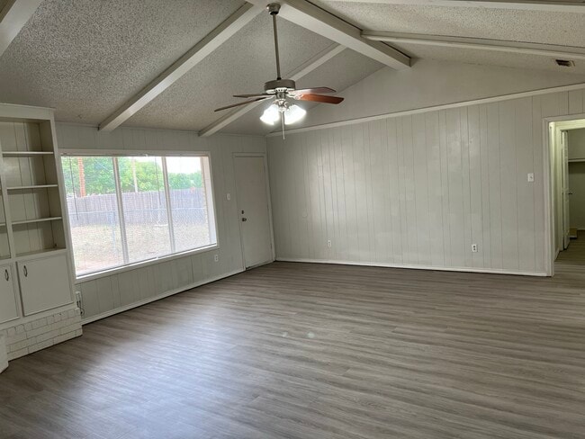 Building Photo - 4608 60th St