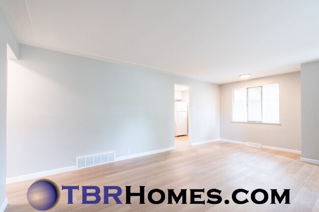 Foto del edificio - 8630 W 63rd Pl