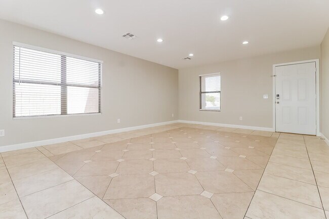 Building Photo - 11545 W Scotts Dr