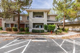 Building Photo - 1008 Domnus Ln