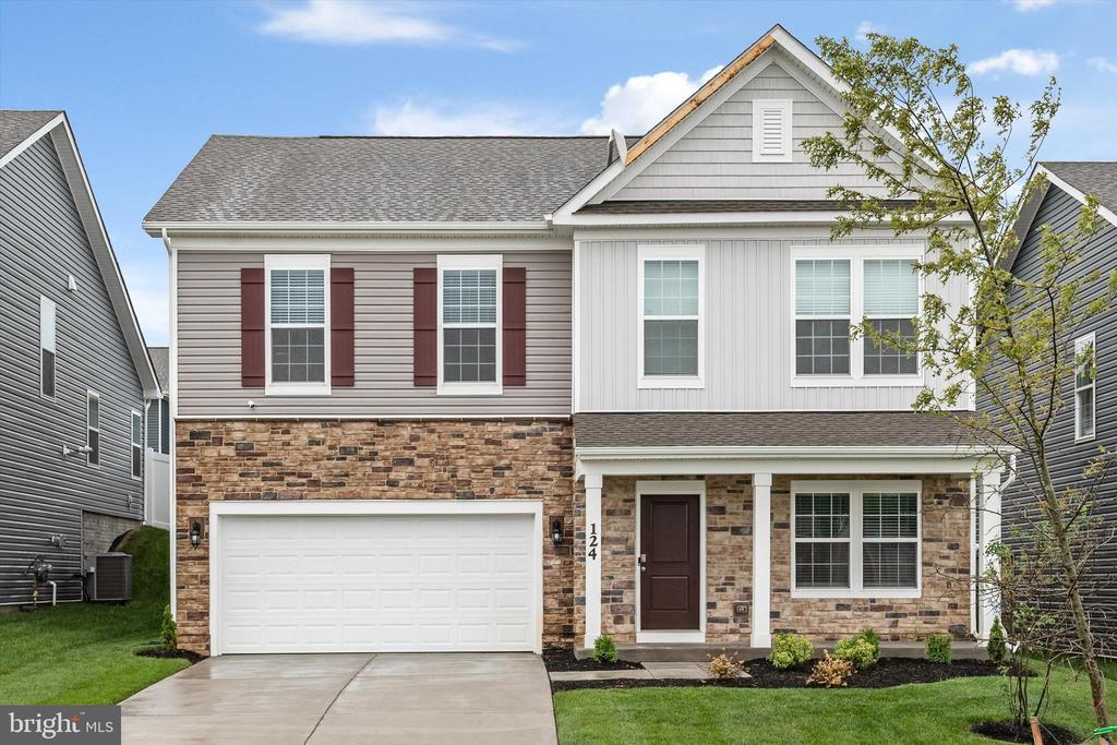 Primary Photo - 124 Clerkenwell Dr