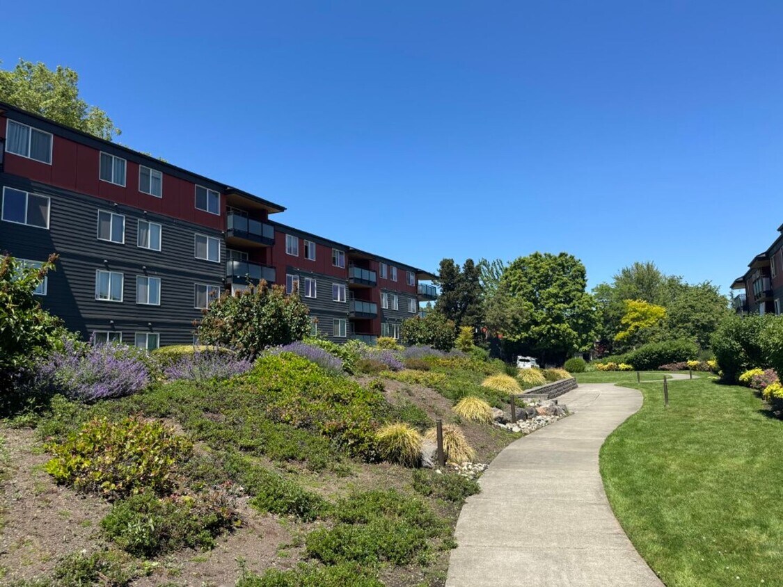 Foto principal - 2Bd/2Ba Seattle Condo