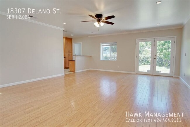 Building Photo - 18307 Delano St