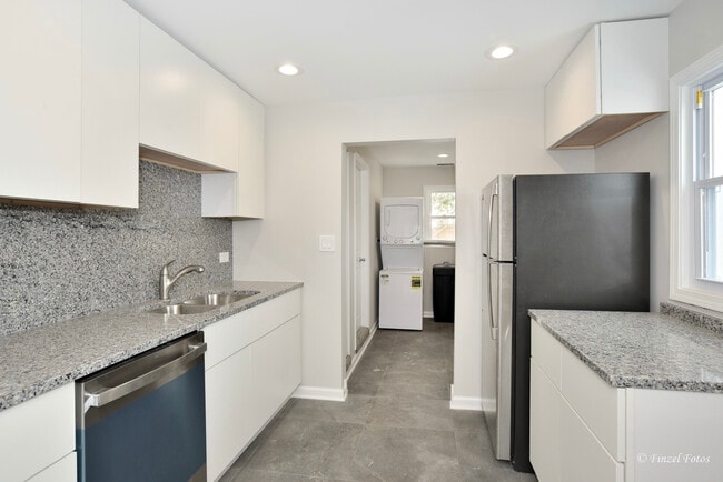 Foto del edificio - 309 Glenwood Ave