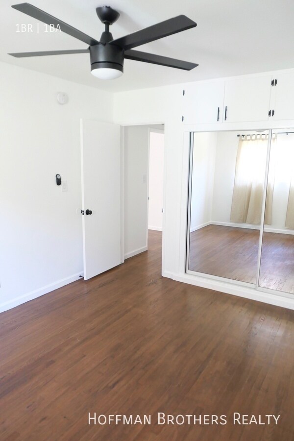 Building Photo - 3005 Normandie Ave