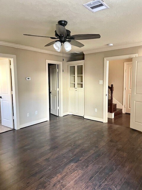 Foto del edificio - 1325 W 24th St