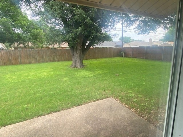 Foto del edificio - 6017 Hillcrest Dr