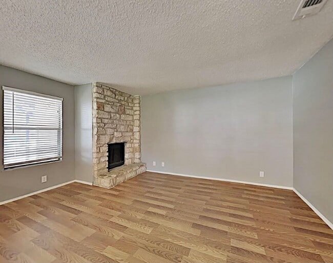 Building Photo - 2306 Cedrick Cove