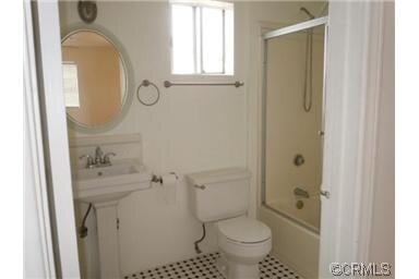 Building Photo - 103 Corona Ave