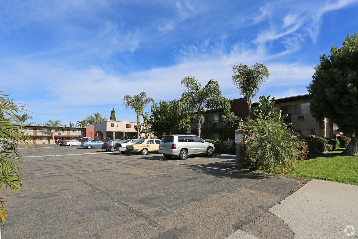 Building Photo - Park West Apartments