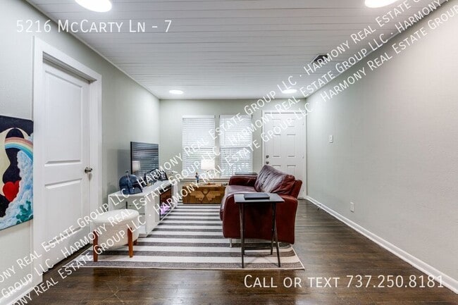 Building Photo - 5216 McCarty Ln