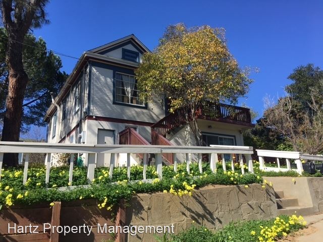 Primary Photo - 2 br, 1 bath House - 307 C Street Unit B