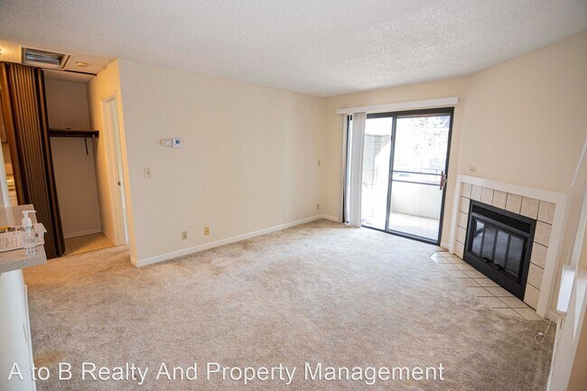 Building Photo - 1 br, 1 bath House - 4574 Waterville Dr