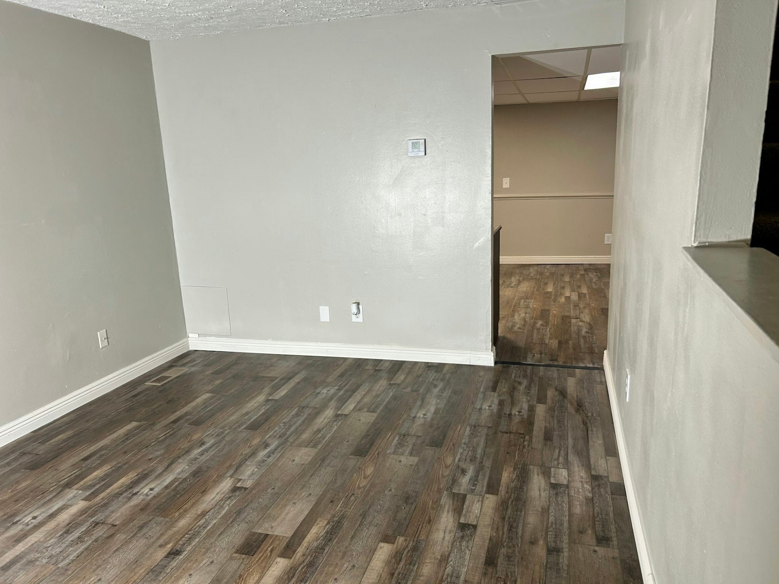 1882 E 37th St Lorain, OH 44055 – photo 2