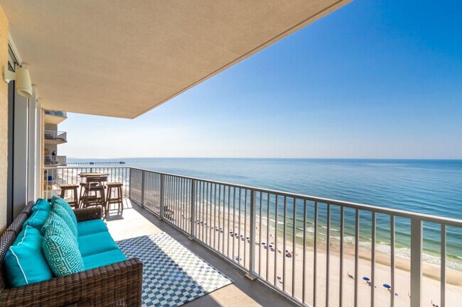 Foto del edificio - 365 E Beach Blvd