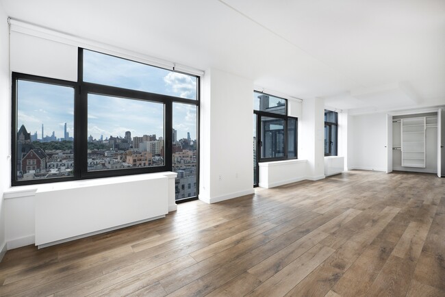 Building Photo - Luxury 2 Bedroom Apt with Amazing Views