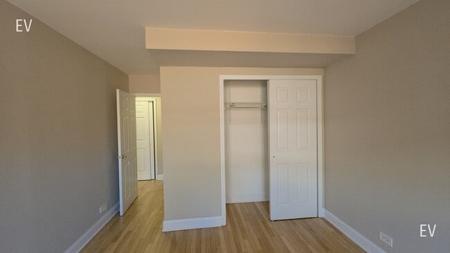 Building Photo - 310 Greenwich St