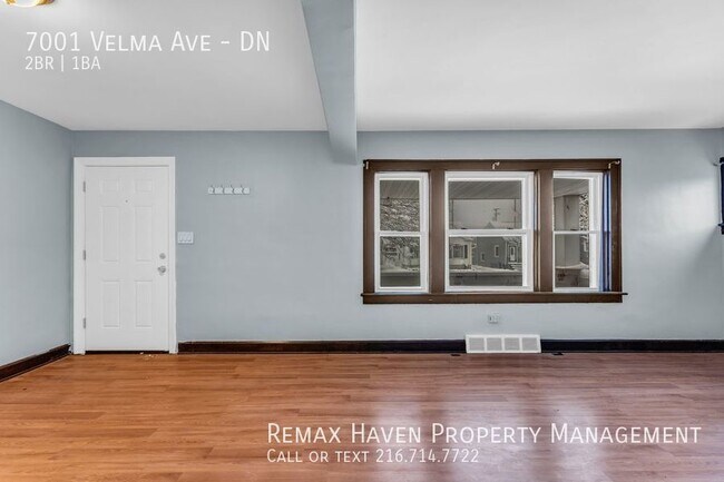 Building Photo - 7001 Velma DN, Parma -  Spacious 2 bed 1 b...