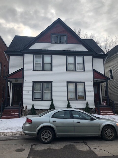 Primary Photo - 64 Trinity Pl