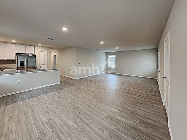 Foto del edificio - 4406 Meadowland Pl