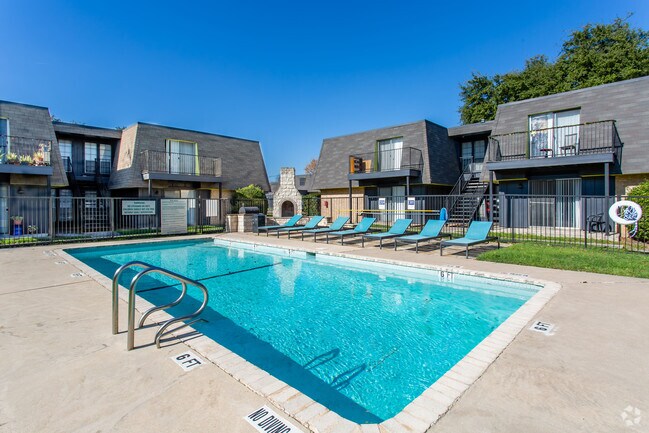 Piscina - Aqua 16 Apartments