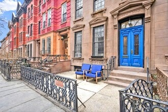 Building Photo - 383 5th St