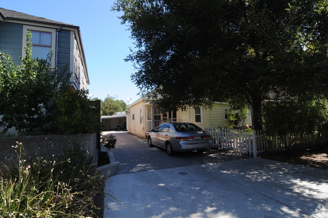 15 Stacia St, Los Gatos, CA 95030 15 Stacia St Los Gatos, CA