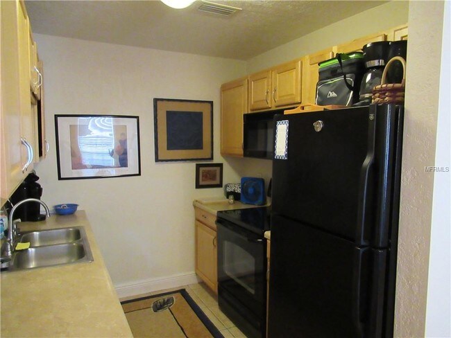 Foto del edificio - 5156 Beach Dr SE