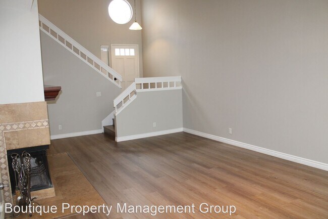 Building Photo - 3 br, 2.5 bath House - 63 Willowood