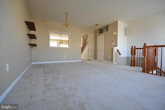 Foto del edificio - 421 Green Fern Cir