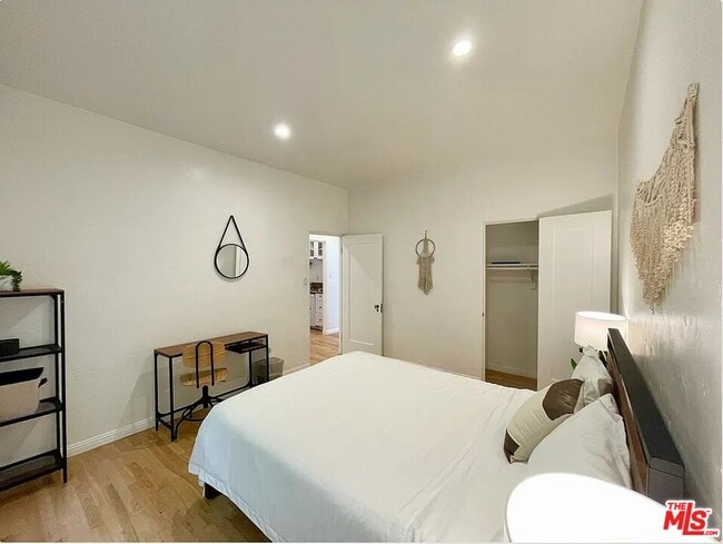 Foto del edificio - 944 12th St