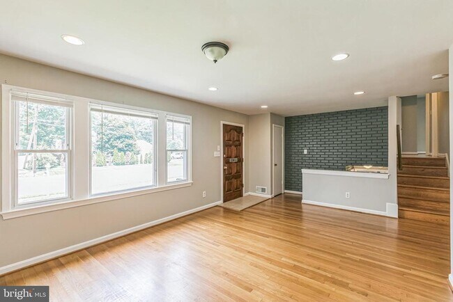 Foto del edificio - 8403 Fort Hunt Rd