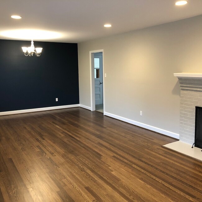 Foto del edificio - 1509 Peachtree Dr